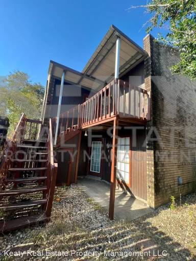 Main picture of 448 Failla Rd