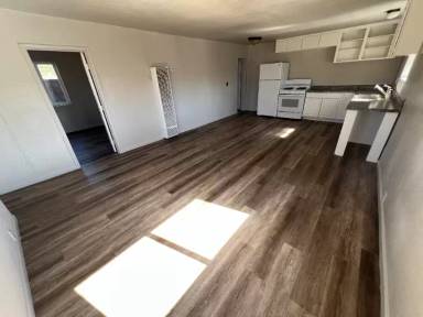 Main picture of 2208 N 1st St