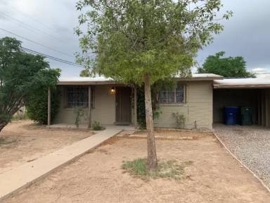 Main picture of 4862 S 15th Ave