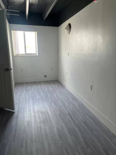 Main picture of 436 SW 8th Ave
