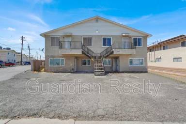 Main picture of 801 N Major Ave