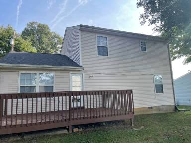 Main picture of 402 Hanover Ct