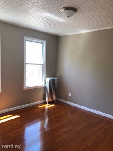 Main picture of 184 Jacoby St