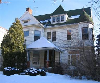 Main picture of 602 Monroe St