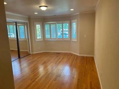 Main picture of 1204 Redcliff Dr