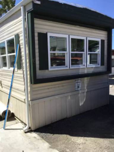 Main picture of 5625 Sandmound Blvd