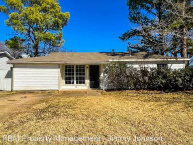 Main picture of 136 Highland Dr
