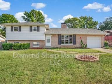 Main picture of 106 Dana Dr