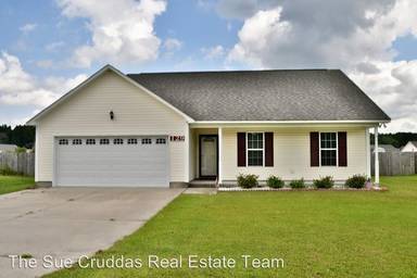Main picture of 122 Christy Dr