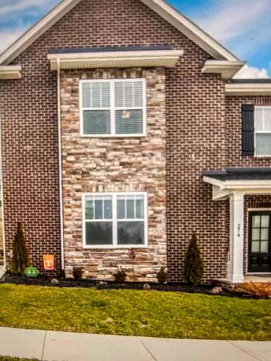 Main picture of 276 Broadberry Ave