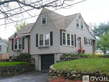 Main picture of 90 Whittemore St