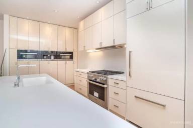 Main picture of 4150 17th St