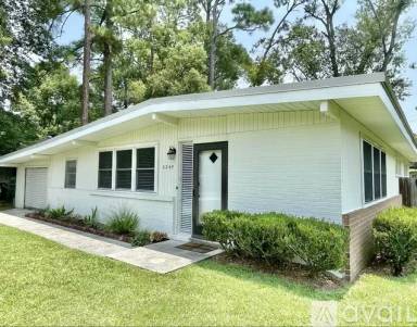 Main picture of 2249 Mason Dr