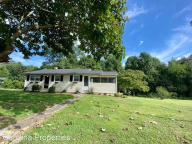 Main picture of 5486 River Rd Liberty Grove Rd