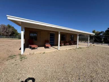 Main picture of 4004 W Westcott Dr