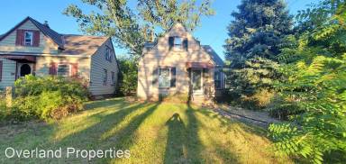 Main picture of 4541 W 174th St