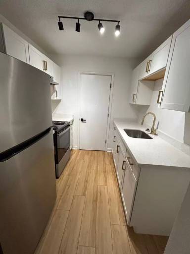 Main picture of 225 Jackson Ave