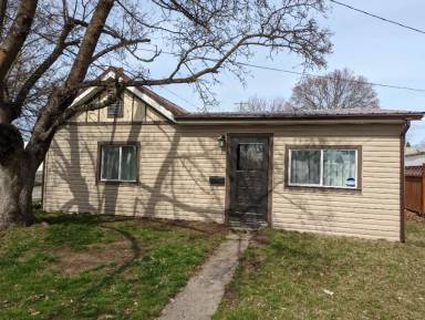 Main picture of 413 E Walnut Ave