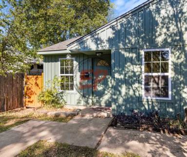 Main picture of 3627 Colcord Ave