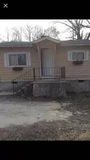 Main picture of 2634 S Calvary St