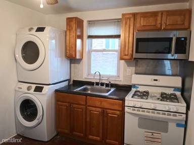 Main picture of 916 Fox Chase Rd