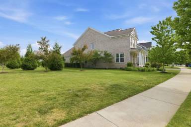 Main picture of 1013 Crisp Springs Dr