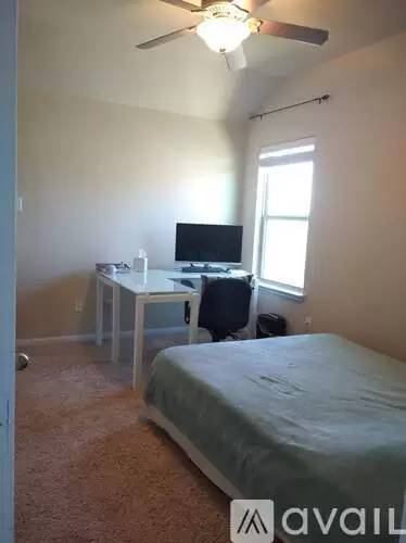 Main picture of 3242 Bainbridge Hill Ln