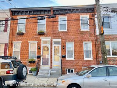 Main picture of 246 McClellan St