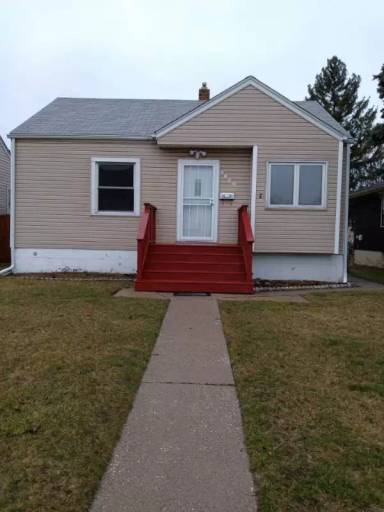 Main picture of 4020 Sheffield Ave