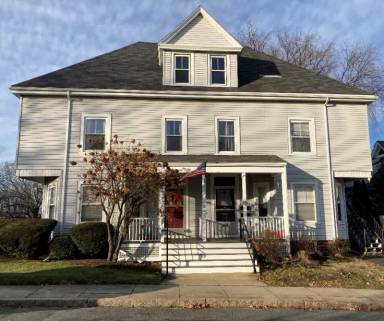 Main picture of 15 Highland St