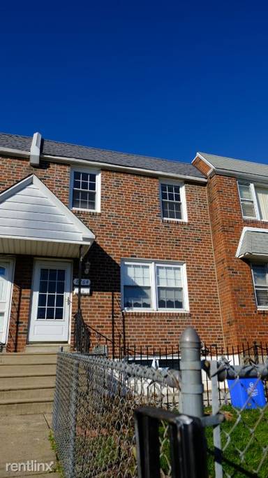 Main picture of 8764 Gillespie St
