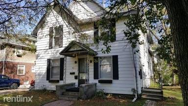 Main picture of 403 2nd St