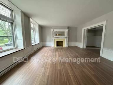 Main picture of 479 State St