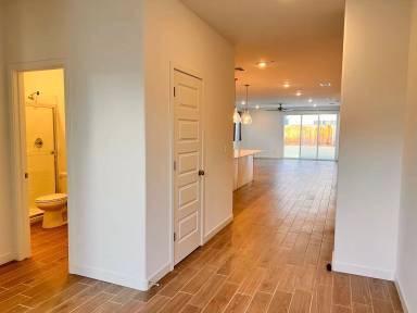 Main picture of 9408 Willow Terrace Dr