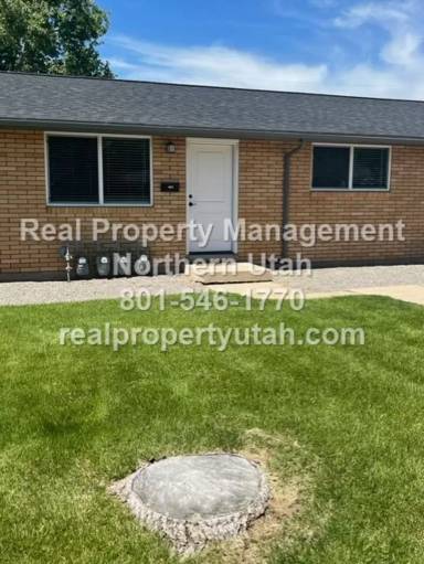 Main picture of 941 Egan St
