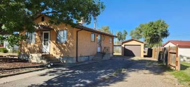 Main picture of 818 Kalispel Ave
