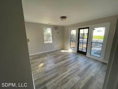 Main picture of 537 De Luz Rd