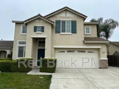 Main picture of 456 Azalea Ct