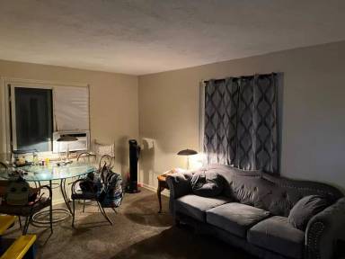 Main picture of 20801 Crystal Ave