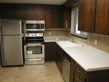 Main picture of 7440 S Pine St