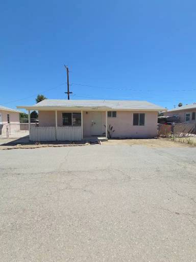 Main picture of 44085 Palm Ave