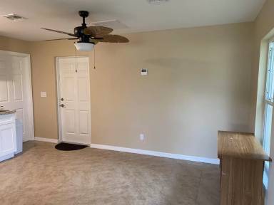 Main picture of 437 SW Dagget Ave