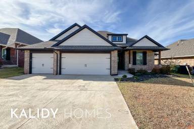 Main picture of 18509 Austin Pl