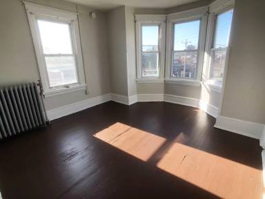 Main picture of 52 N Cannon Ave