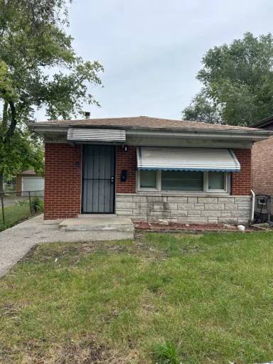 Main picture of 6745 S Evans Ave