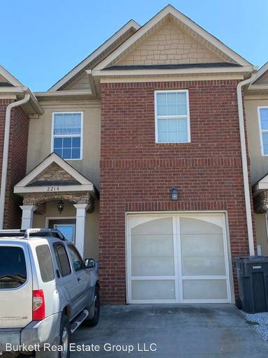 Main picture of 2202 River Park Ct