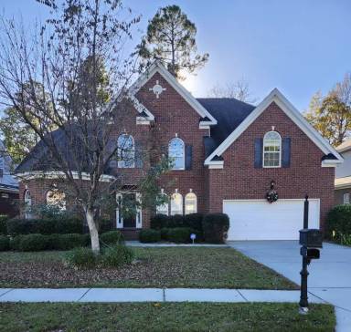 Main picture of 628 Crestmont Rd