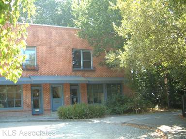 Main picture of 2123 West St