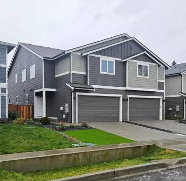 Main picture of 821 Vine Maple St SE