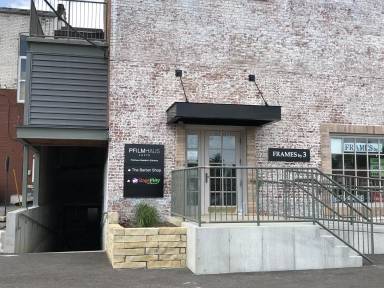 Main picture of 114 N Main St
